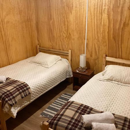 Villa O'Higgins Puesto Canogas Hostal מראה חיצוני תמונה
